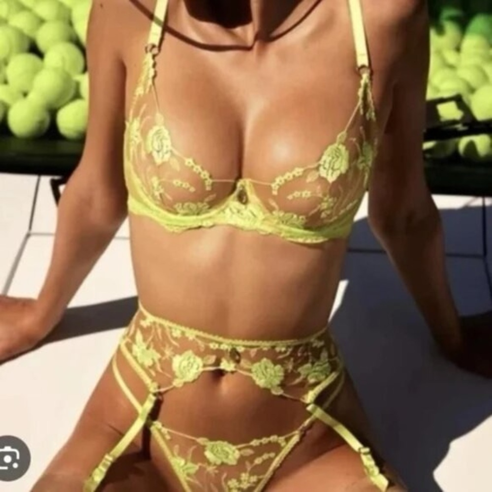 Honey Bridette Whitney Apple Green Floral Bra & Thong